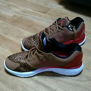 Air Jordan flight standard premium brown training
